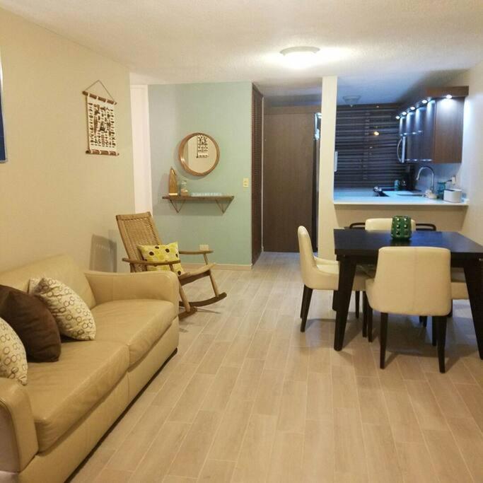 1St Floor, A/C Everywhere, Balcony With Beach View In Luquillo Bagian luar foto